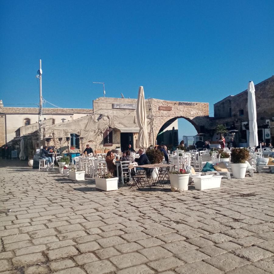 La Dimora Di Nonno Nuccio Hotel Ragusa Luaran gambar